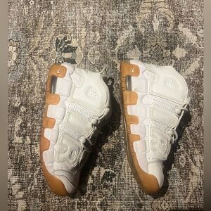 Nike Uptempo Tennis Shoes